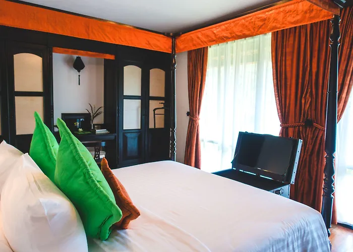 Angkor Village & 5* Siem Reap