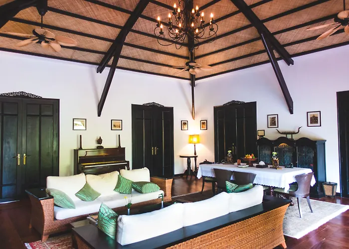 Resort Angkor Village & Siem Reap