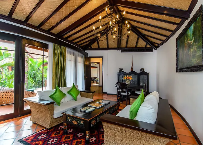 Resort Angkor Village & Siem Reap