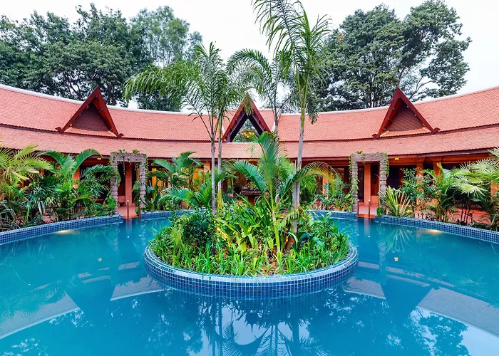 Resort Angkor Village &