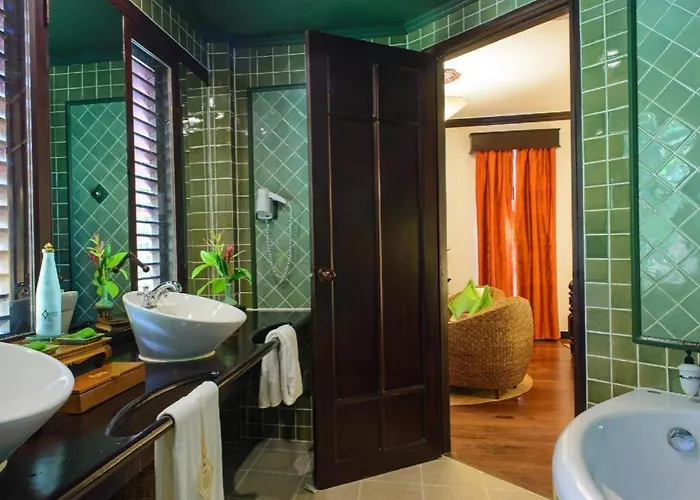 Angkor Village & Resort