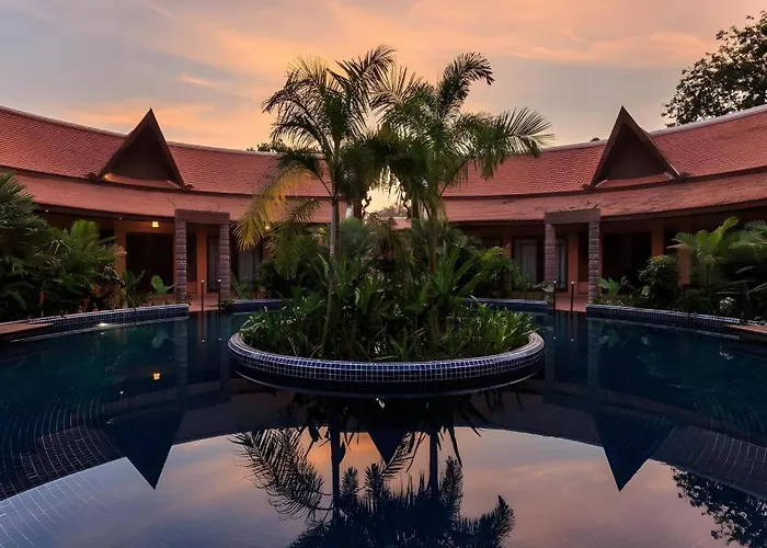 Angkor Village & Siem Reap
