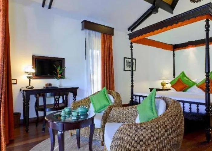 Angkor Village & Siem Reap