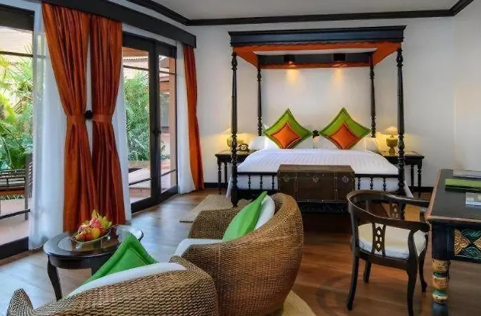 Angkor Village & Resort 5*